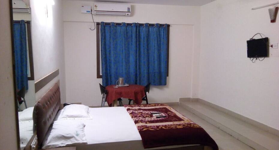Hotel Charu Comfort, Bangalore 2